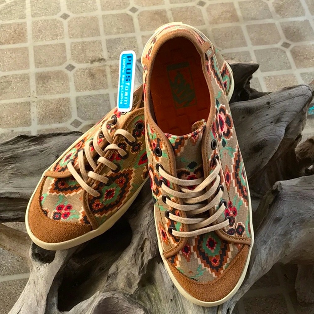 NIB Vans Happy Dazy Classic Tobacco Brown and Antique White Sneakers Size 7